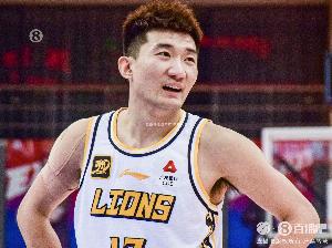 做餅大師！孫銘徽13中6拿到16分18助2斷 助攻升至聯(lián)賽歷史第六