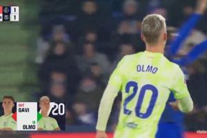 ??奧爾莫西甲替補(bǔ)出場(chǎng)，現(xiàn)場(chǎng)球迷爆發(fā)出巨大噓聲