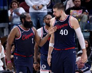 周最佳提名：布克&SGA領(lǐng)銜 哈登&鮑威爾&祖巴茨快船三將在列