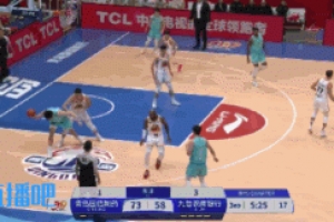 ??虧大了！楊瀚森籃下腳步打李安2+1&吉林不滿瓊斯送T