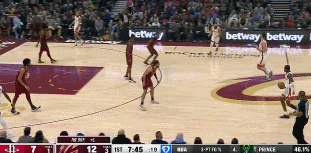 外線開炮！杰倫-格林和范弗里特相繼飆中三分 火箭打9-2反超騎士