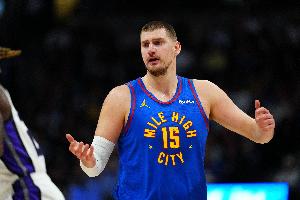 加內(nèi)特：約基奇就是黑皮膚的張伯倫 不是奇跡但他一直高產(chǎn)高效