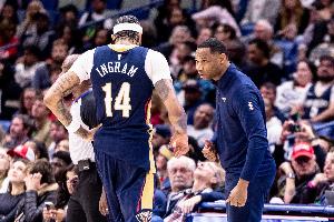 威利-格林：鶯歌為球隊(duì)做出的貢獻(xiàn)難以彌補(bǔ) 我們會(huì)非常想念他