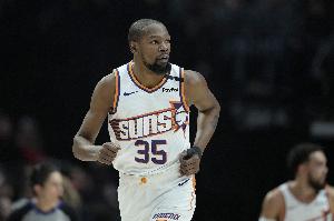 杜蘭特：我從諾維茨基&奧拉朱旺那里偷學(xué)了很多 這是超現(xiàn)實(shí)的