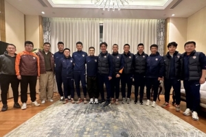 記者：青島海牛高層元宵節(jié)宴請(qǐng)全隊(duì) 本周六結(jié)束上海拉練