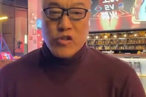 馬?。夯鸺蝗狈?shí)力 如果有一個(gè)詹姆斯的存在 很難想象多厲害