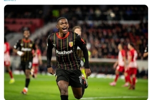 記者：朗斯中場科斯塔將加盟美職聯(lián)波特蘭伐木工，轉(zhuǎn)會費700萬歐