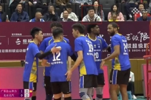 罕見！杜鋒觀看排超聯(lián)賽排位賽 對陣雙方是廣東男排VS北京男排