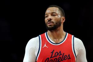 快船近6戰(zhàn)5負(fù)??明日戰(zhàn)太陽(yáng) 鮑威爾剛復(fù)出再傷！本西&瓊斯也缺陣