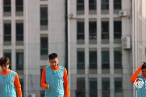 春和景明，奮斗正當(dāng)時(shí)！