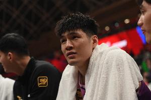 時間差很多！半場陳國豪8分鐘拿8分 鄒陽打滿24分鐘得9分3板