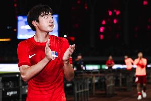 16歲魏祥鑫出戰(zhàn)中超！上村健一：若有能力，越早踢上頂級(jí)聯(lián)賽越好