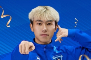 ??生日祝福｜祝丁云峰生日快樂