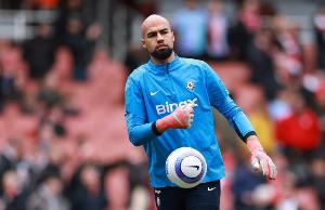 還給機(jī)會？羅伯特-桑切斯7次失誤致丟球+送點 本賽季五大聯(lián)賽最多