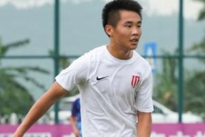 中國職業(yè)賽場(chǎng)首位09后！成都蓉城B隊(duì)16歲小將帥惟浩上演生涯首秀