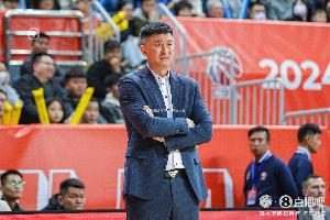 杜鋒：隊(duì)伍在向好的方向發(fā)展 最后一輪全力以赴拼四川隊(duì)