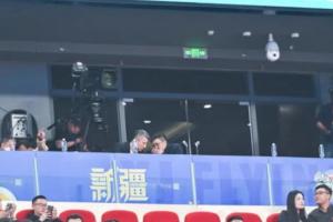 ??林葳季后賽驚艷首秀盡收眼底？郭士強(qiáng)到場(chǎng)觀戰(zhàn)本場(chǎng)比賽??！