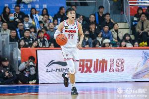 麥穗豐：久疏戰(zhàn)陣的黃榮奇雖5犯但非常賣力 他幫胡明軒&徐杰減壓