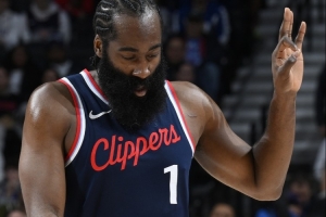 ??Skip：恭喜快船擊敗勇士 多虧了哈登在加時(shí)的關(guān)鍵發(fā)揮？？？