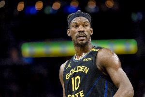 Skip：巴特勒今天表現(xiàn)出色 很大程度上是因?yàn)闊峄餑1遭遇慘敗