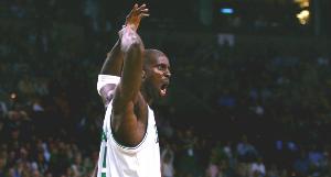 KG：現(xiàn)在的年輕一代都不想承擔(dān)責(zé)任 但想要進(jìn)步就得改進(jìn)不足