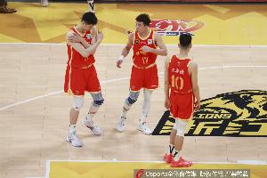 媒體人：廣廈此前從未在和遼寧系列賽中贏下G1 這次他們占據(jù)主動(dòng)