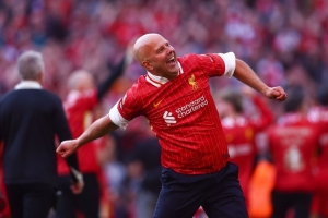 信念！斯洛特：就沒想過今天會(huì)輸，自豪成為俱樂部歷史的一部分