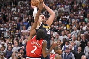 盧談?chuàng)屍撸盒枰扌钦境鰜碇髟妆荣?兩隊(duì)早已摸透彼此的攻防套路