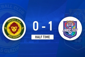 半場-貴州筑城競技0-1天津津門虎 王政豪頭球破門鄭圣雄染黃