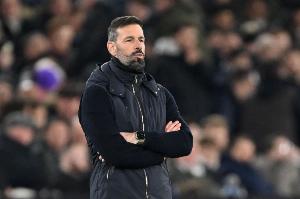 英媒：萊斯特城已經(jīng)決定解雇范尼，他們?cè)谂c拉塞爾-馬丁深入談判