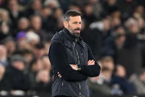 戰(zhàn)績(jī)5勝3平18負(fù)！記者：范尼預(yù)計(jì)本賽季結(jié)束后離開(kāi)萊斯特城