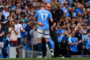 瓜帥：罰點(diǎn)球時(shí)看到哈蘭德去拿球了 格拉利什沒(méi)進(jìn)名單是戰(zhàn)術(shù)安排