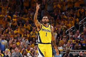 后三節(jié)換號??托平首節(jié)3失誤后突降三分雨 全場三分8中5砍下17分