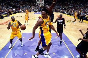 奧尼爾：01年G1輸球后沒人敢和我說話 現(xiàn)在的球員還能笑著合影