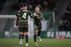 每體：布林德希望重返阿賈克斯，但赫羅納不會(huì)免費(fèi)放人