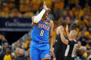 杰倫威：匹配對(duì)手的身體對(duì)抗保持侵略性 找到適合自己的進(jìn)攻位置