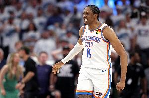 杰倫威：今天感覺(jué)整個(gè)球館都在振動(dòng) 我們的主場(chǎng)氛圍一直這么酷