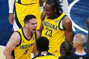 哈利：麥康納和托平是我們板凳席的“蛇頭” 我們的替補(bǔ)值得信賴