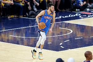 81-82賽季以來(lái)生涯前兩年季后賽首發(fā)次數(shù)排名：切特33次排第4