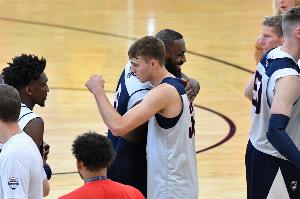 詹姆斯：弗拉格比我幸運 他一進(jìn)聯(lián)盟就能搭配名人堂級別隊友&教練