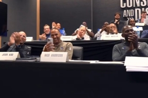 尼科笑開花??弗拉格被選中 家鄉(xiāng)緬因州&美航中心球迷興奮歡呼