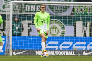 記者：沃爾夫斯堡后衛(wèi)博瑙接受利茲聯(lián)體檢，轉(zhuǎn)會(huì)費(fèi)600萬歐