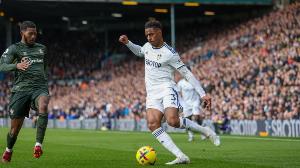 利茲聯(lián)官方：28歲左后衛(wèi)菲爾波合同到期，自由身離隊(duì)