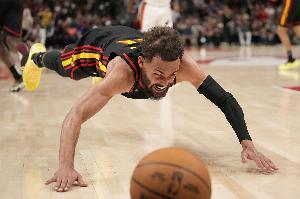 Haynes：特雷-楊在亞歷山大-沃克加盟老鷹過程中發(fā)揮了重要作用