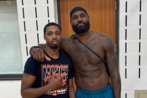 Skip：詹姆斯故意回克城訓練來引導輿論 他該憑這個劇本拿奧斯卡