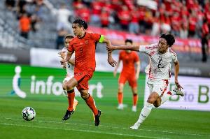 亞洲杯前僅剩友誼賽！國足未來一年半該請(qǐng)強(qiáng)隊(duì)練級(jí)or弱隊(duì)刷分？