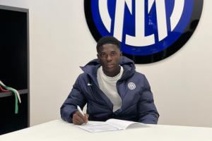 意媒：阿金桑米羅將和國米續(xù)約至2029年，之后被租借到升班馬比薩