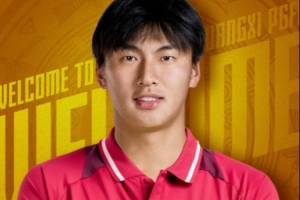 本賽季僅1次出場！官方：上海海港球員向榮峻租借加盟廣西平果