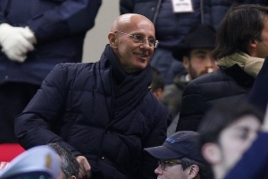 薩基：意甲球隊(duì)難以競(jìng)爭(zhēng)歐冠獎(jiǎng)杯，從球風(fēng)到財(cái)力都不在頂級(jí)水平