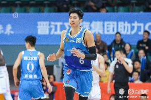 直播吧：鄒陽向福建隊(duì)承諾近期會續(xù)約 福建隊(duì)提供的薪水有競爭力